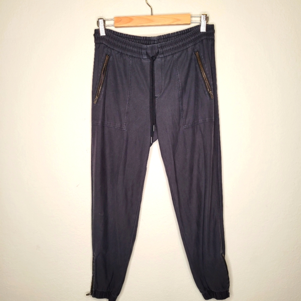 Athleta Black Jogger Pants zips on the side of the ankle